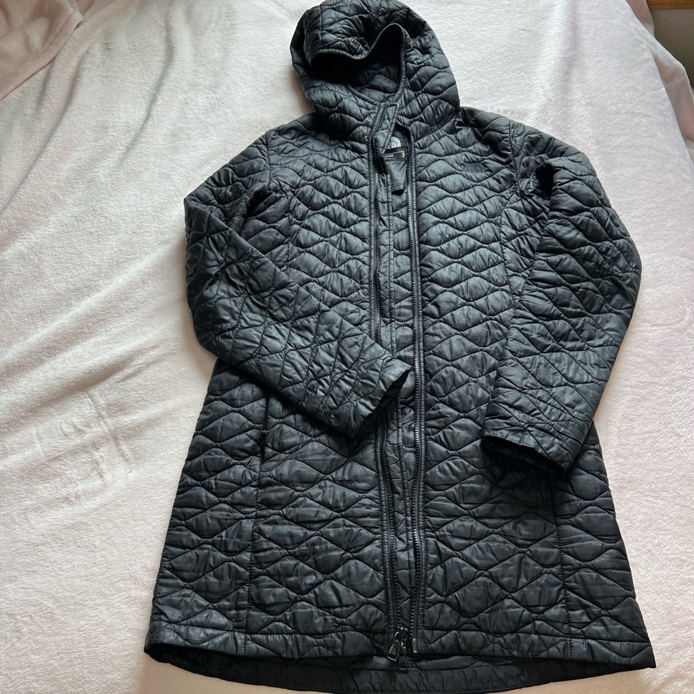 Womens north face coat